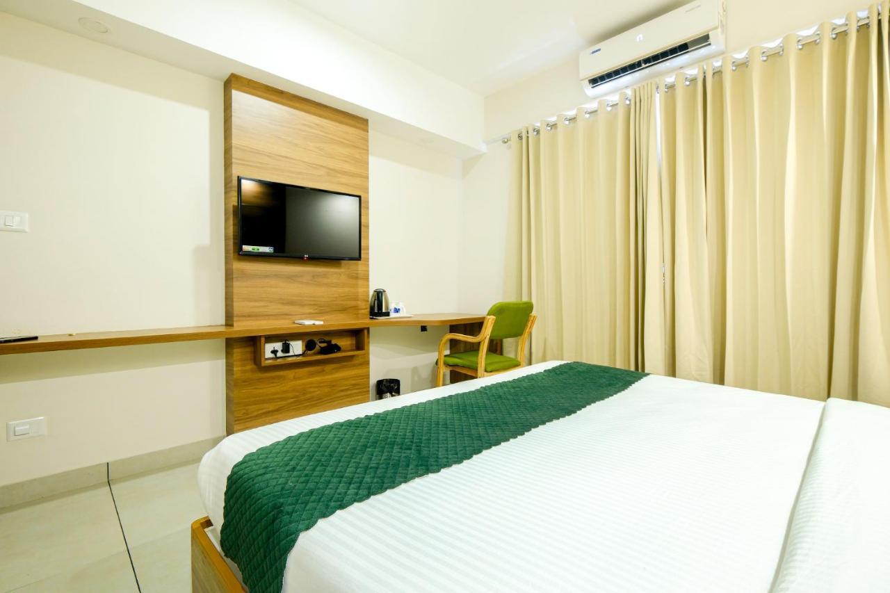 The Heartland Business Hotel, Trivandrum Thiruvananthapuram Exterior foto